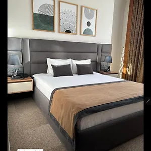 Grand Otel