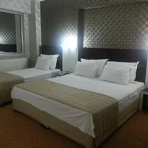 Hotel Anya